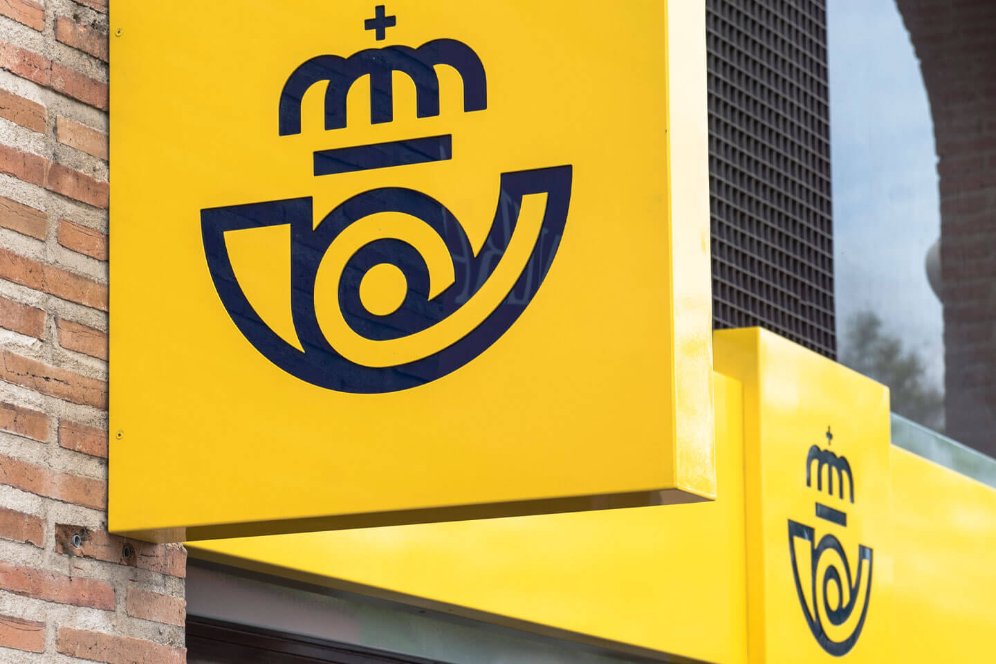 Spanische Post Correos hat PhonePOS-App von Rubean in Spanien ausgerollt